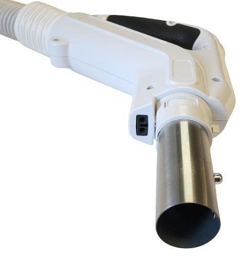 Close-up of the pigtail hose handle and metal wand end.