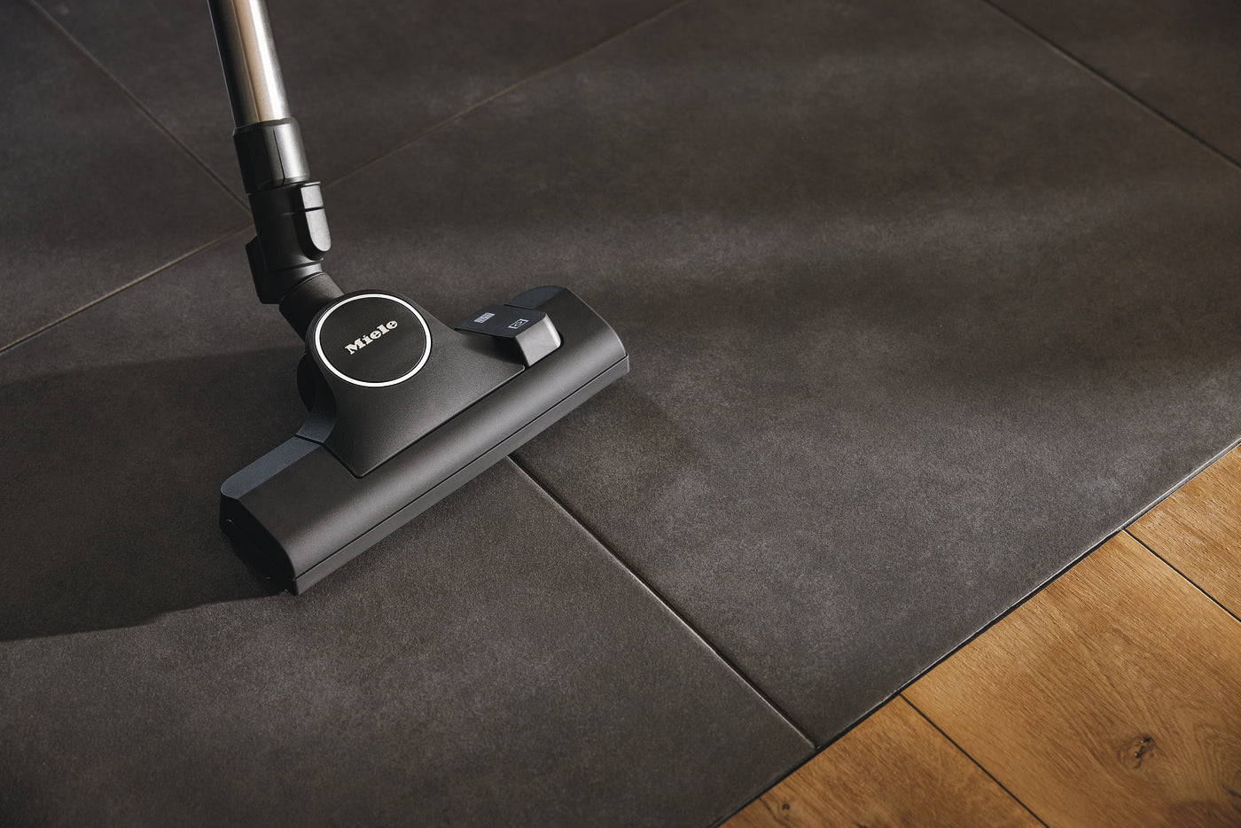 Miele AlTeQ Universal Floorhead for homes with bare floors
