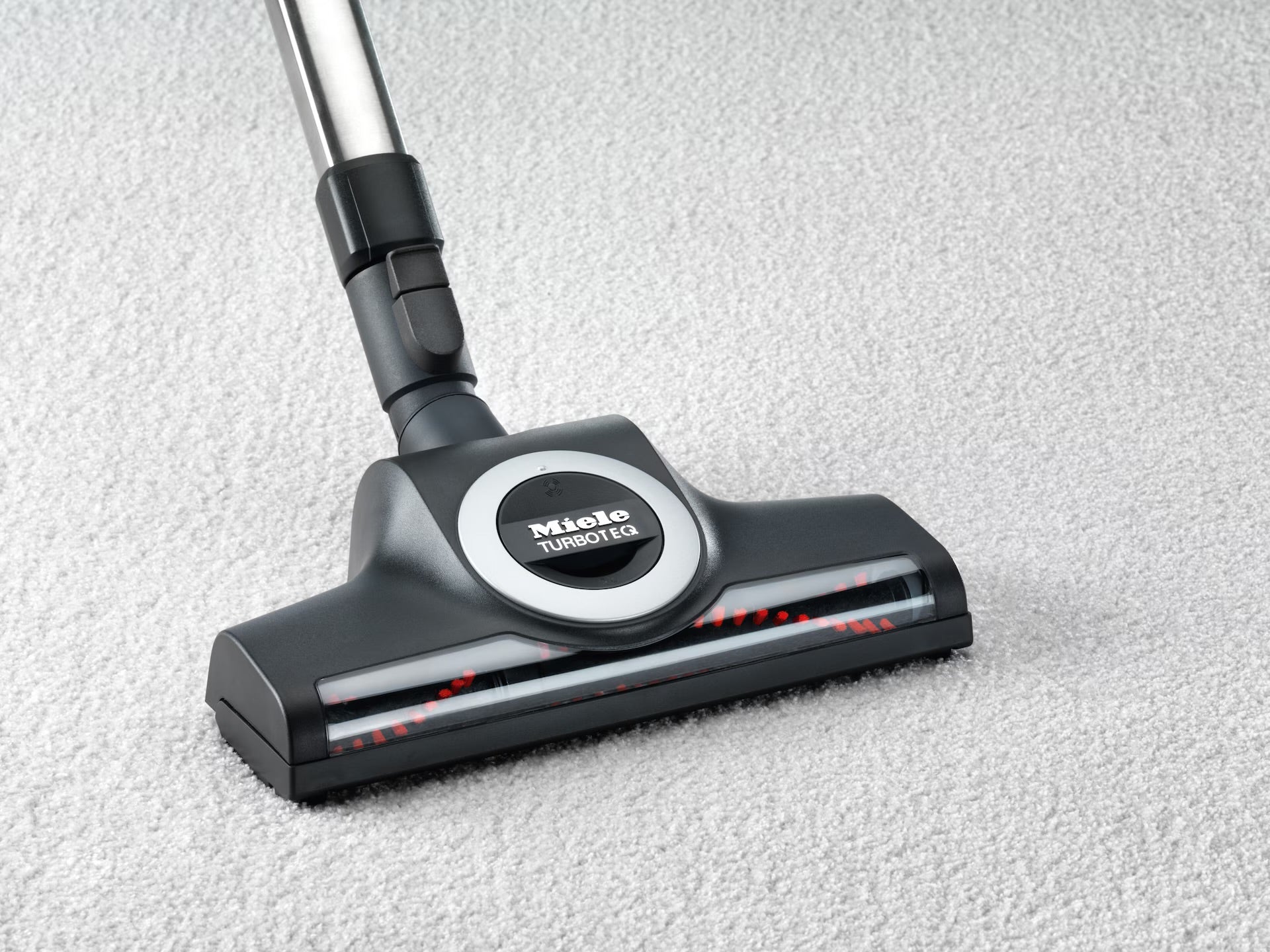 Miele Classic C1 Turbo Team turbobrush on carpet.